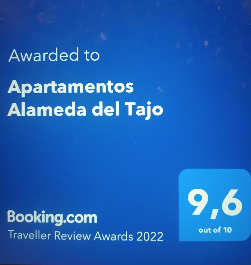 Apartamentos Alameda Del Tajo I Parquing Centro Ronda Eksteriør billede